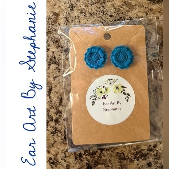 Ear Art by Stephanie Jewelry - Hand Crafted Ear Art by Stephanie Vibrant Blue Flower Stud Earrings